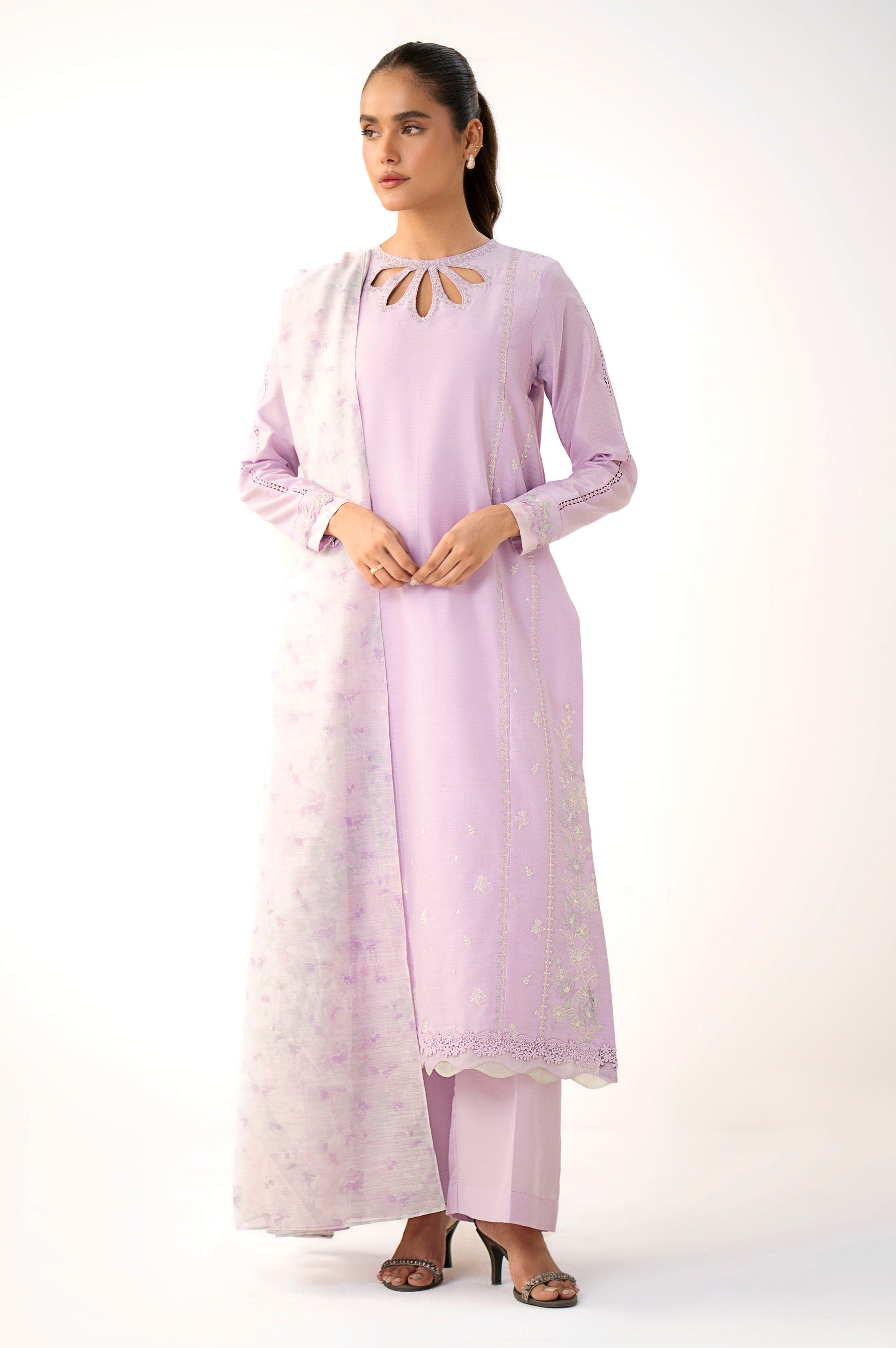 EMBROIDERED SUIT